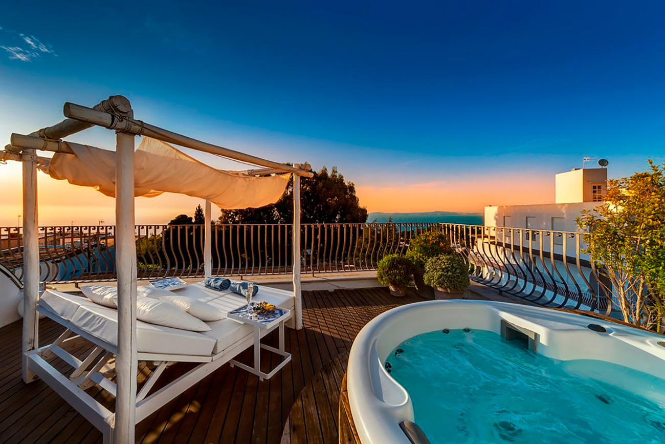 Scopri di più sull'articolo Suite Capri con Rooftop privato e jacuzzi